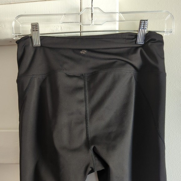 Nanette Lepore Women's Small Black Workout Pants Stretchy with White/ Cut outs - Picture 6 of 8